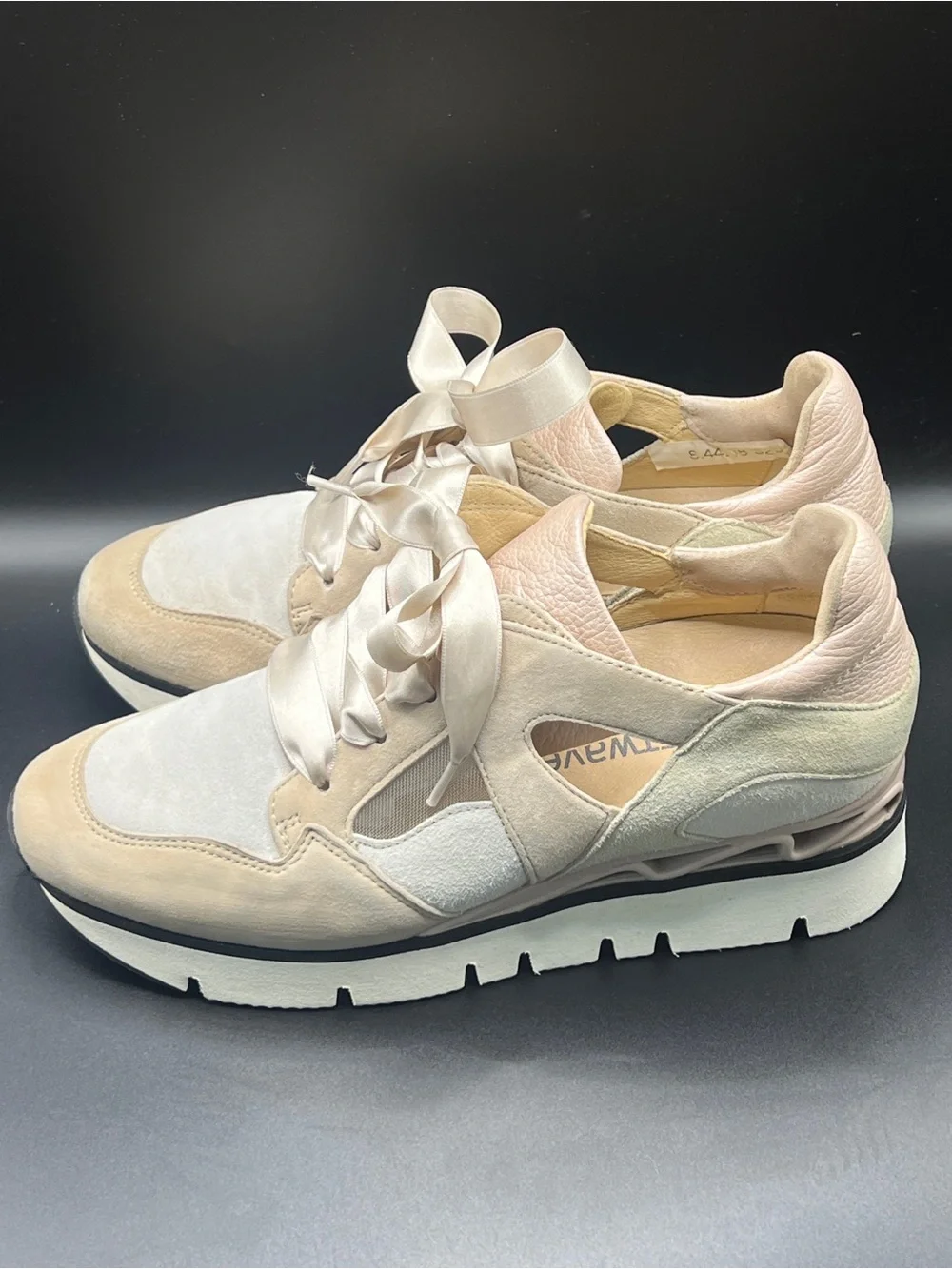 Softwaves Portugal Leather Suede Platform Sneakers Size 37.5 US 7.5